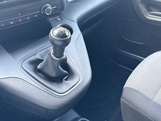 Peugeot Partner 1.5 BlueHDi 100 CV PC PRO