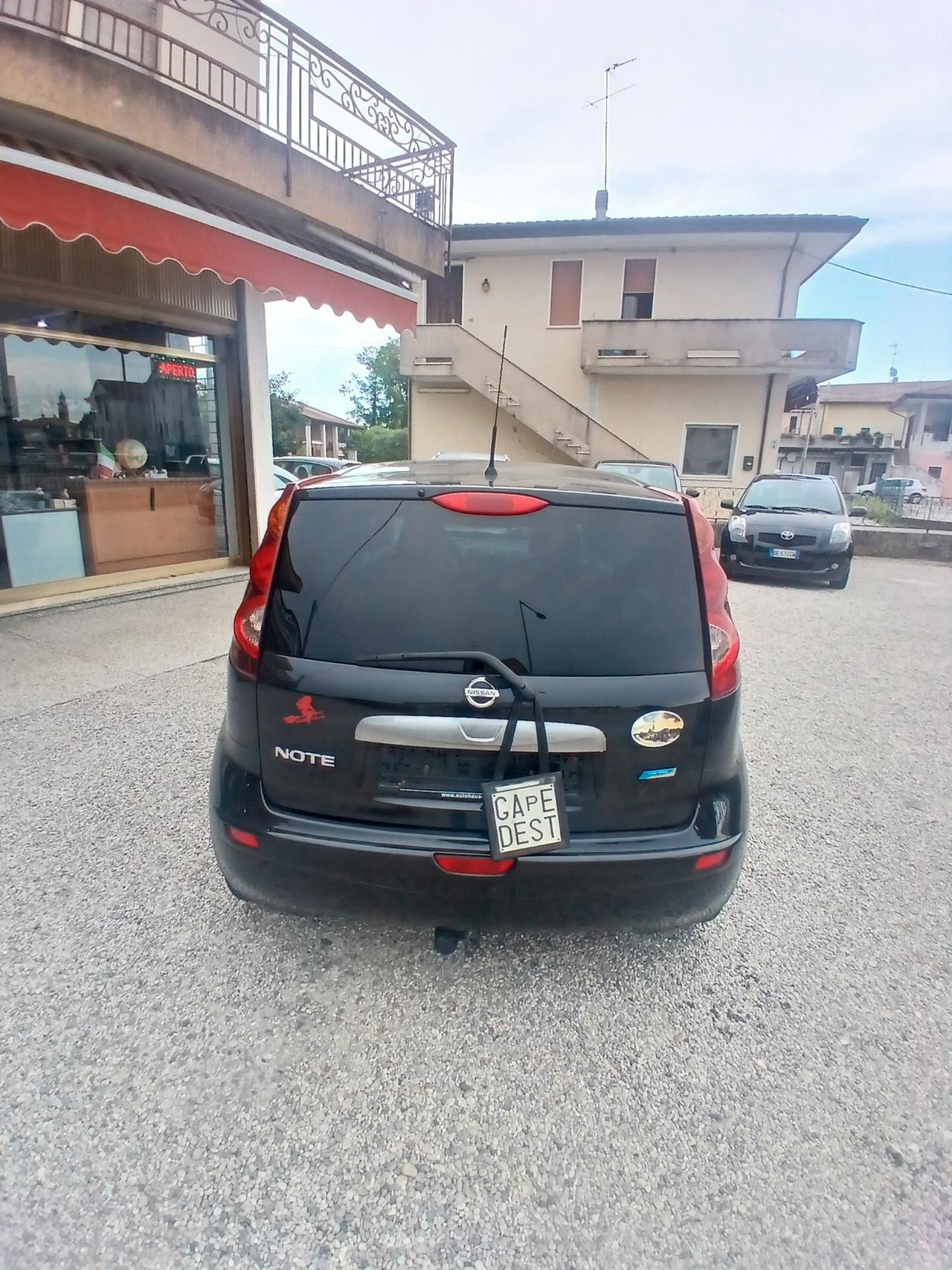 Nissan Note 1.4 16V Silver Edition