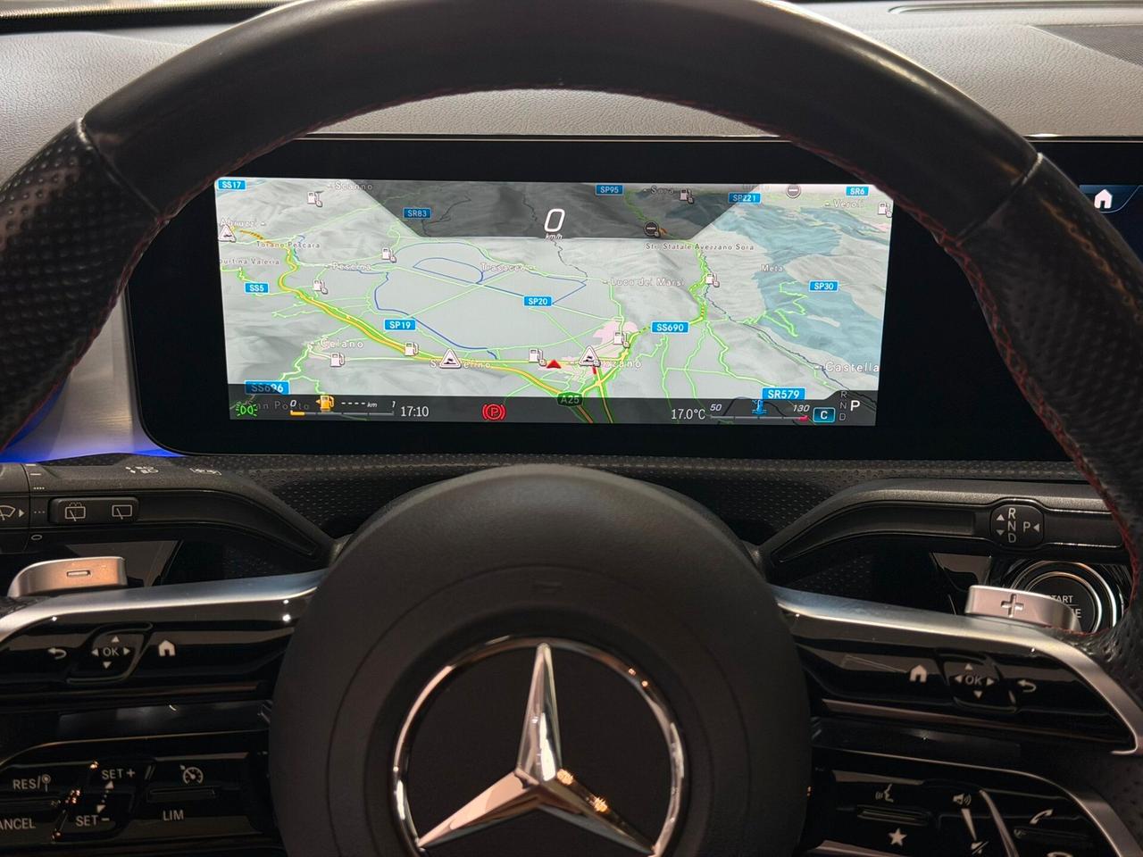 Mercedes-benz A 200d Premium AMG Plus Night Edition