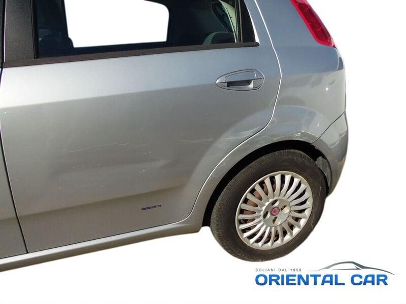 FIAT Grande Punto Grande Punto 1.3 MJT 90 CV 5 porte Dynamic CAMBIO AUTOMATICO SOLO PER COMMERCIANTI