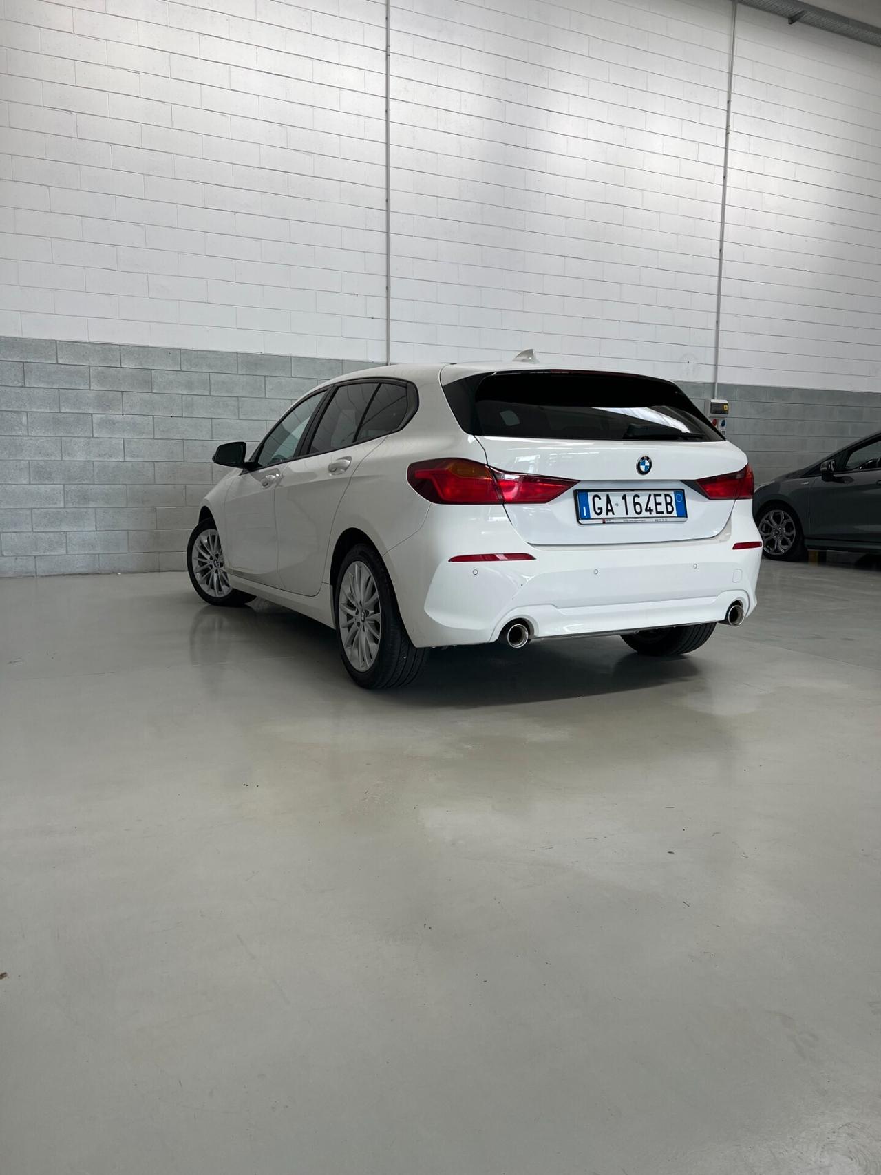 BMW SERIE 1 - 118D Business Advantage