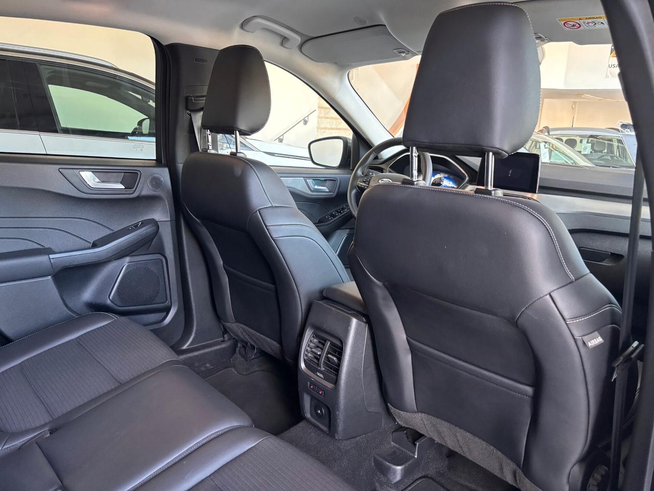 Ford Kuga 2.0 EcoBlue 120 CV aut. 2WD Titanium Business