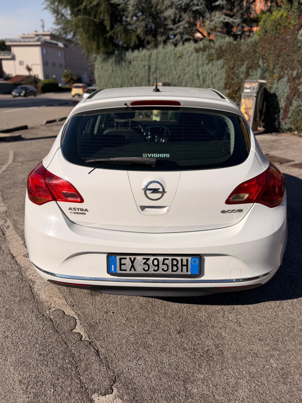 Opel Astra 1.6 CDTI euro6 Neopatentati €2850