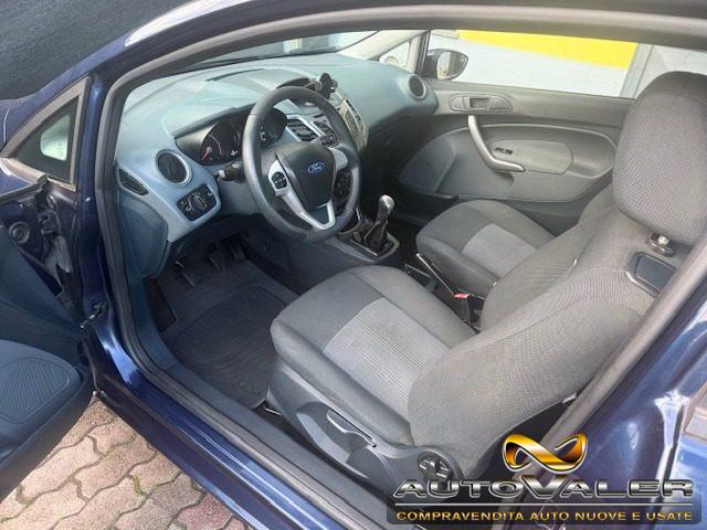 FORD Fiesta + 1.4 TDCi 70CV 3 porte