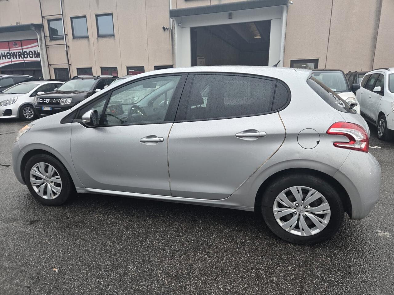 Peugeot 208 PureTech 82 5 porte Access