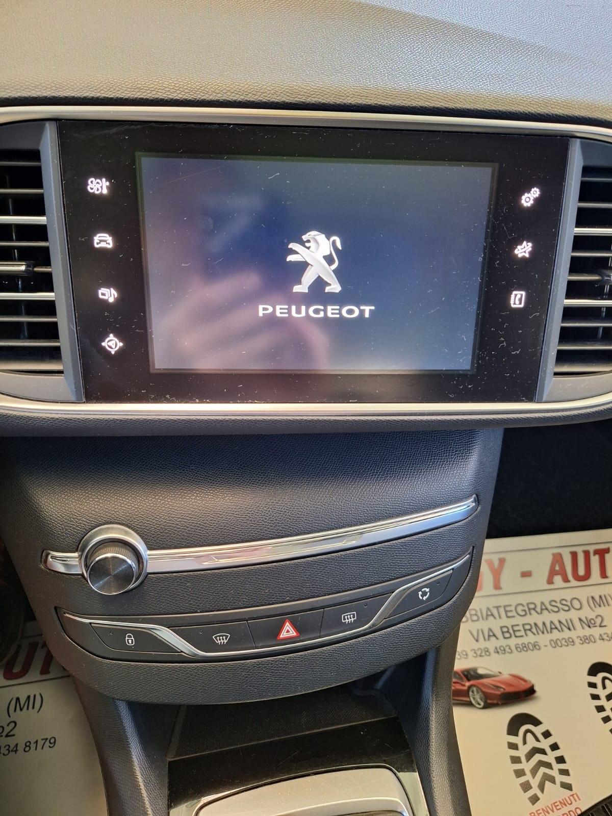 Peugeot 308 PureTech Turbo 136 cv. 1.2 benzina