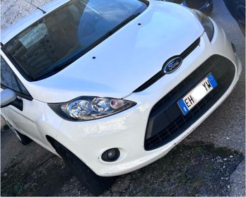 Ford Fiesta Fiesta+ 1.2 82CV 5 porte