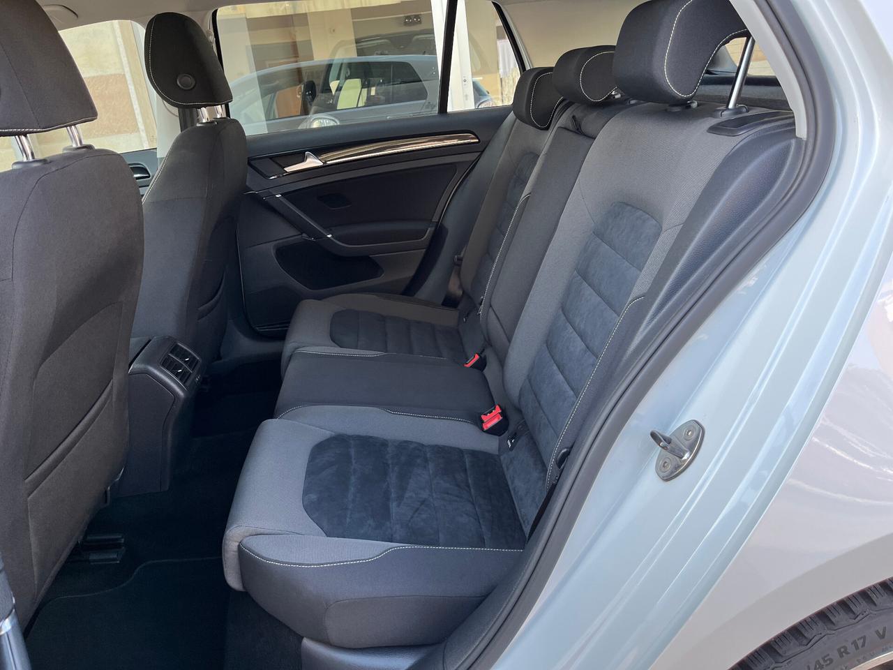 Volkswagen Golf 2.0 TDI 5p. Highline 150cv