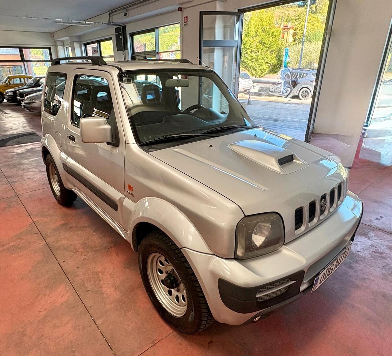 SUZUKI JIMMY4X4 Diesel DDiS 1.5 CV 65 Km 213.355 certificati