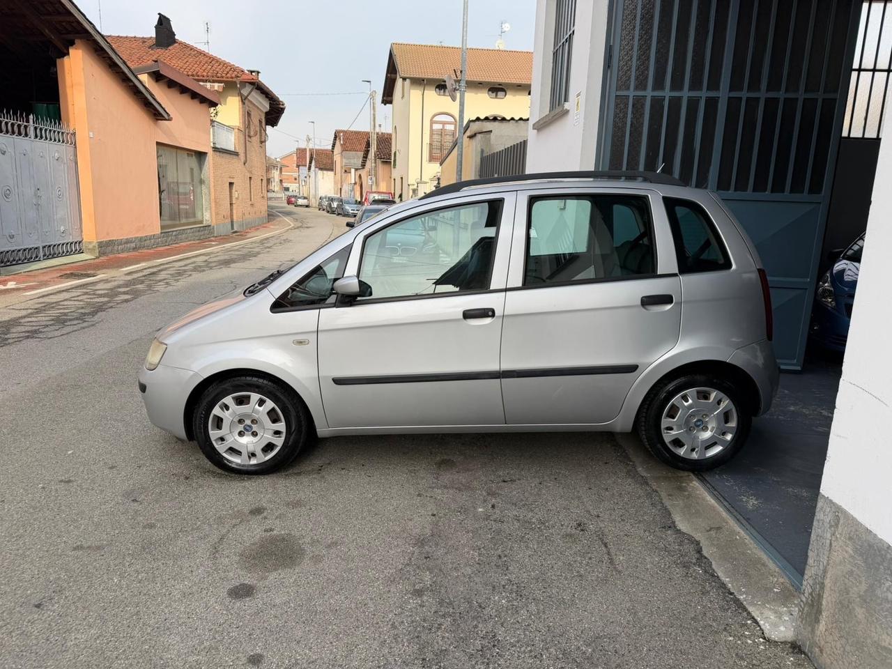 Fiat Idea 1.4 16V Dynamic