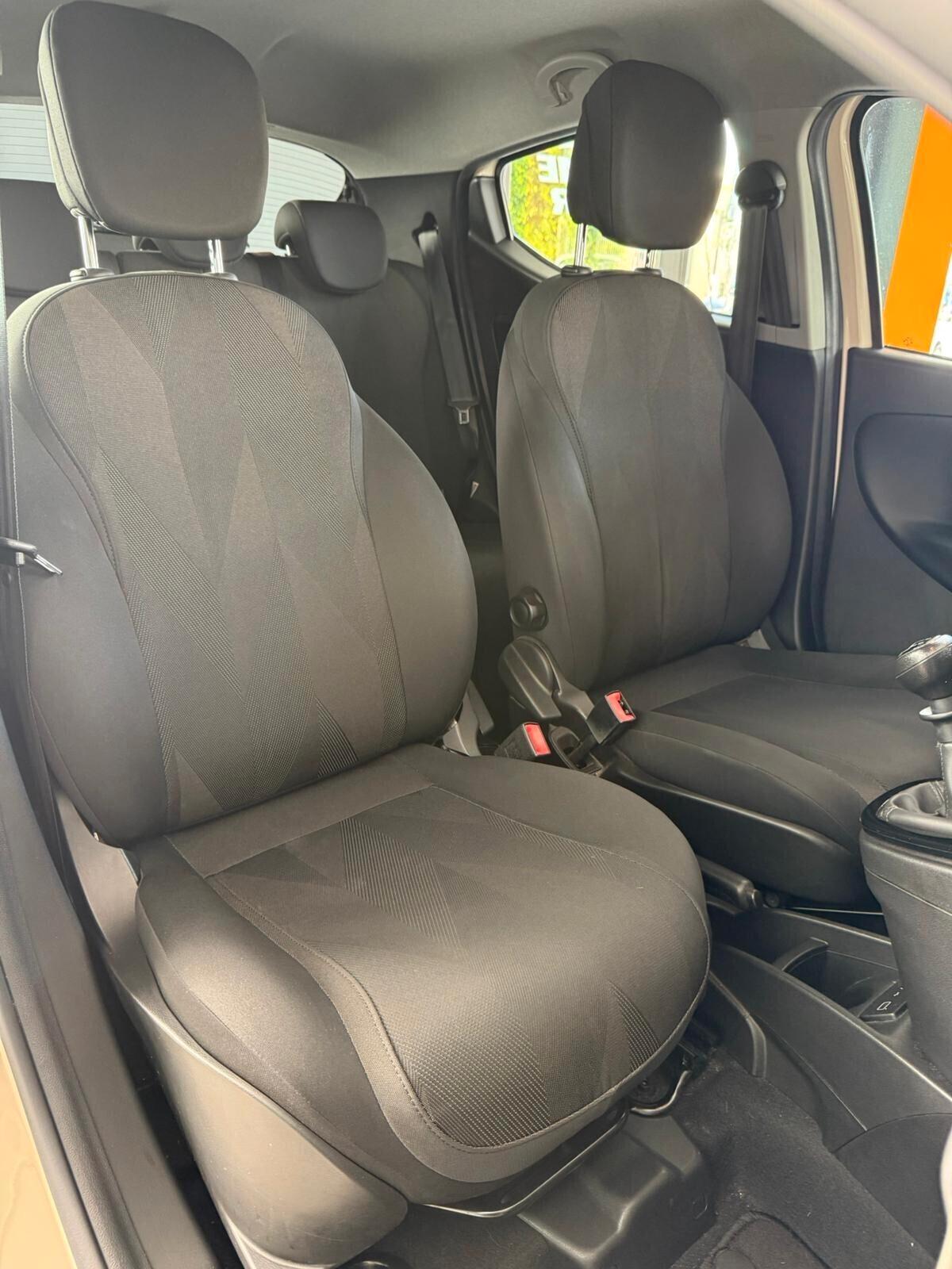 Lancia Ypsilon 1.2 69 CV 5 porte S&S Platinum NUOVA