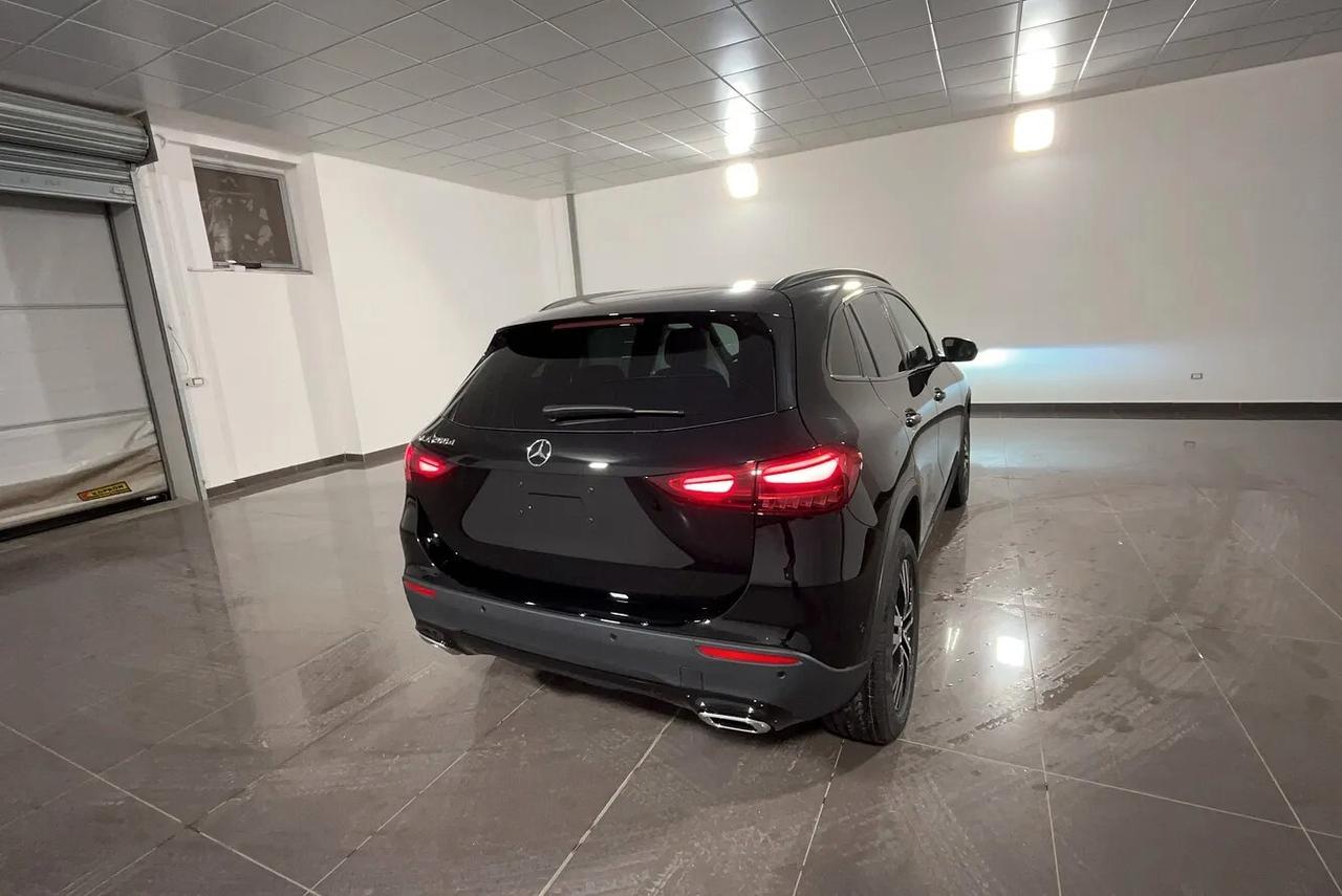 Mercedes-benz GLA 200 180 d Automatic Advanced