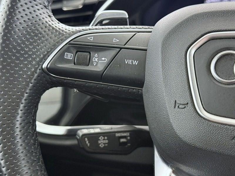 Audi Q3 RS Q3 quattro S tronic