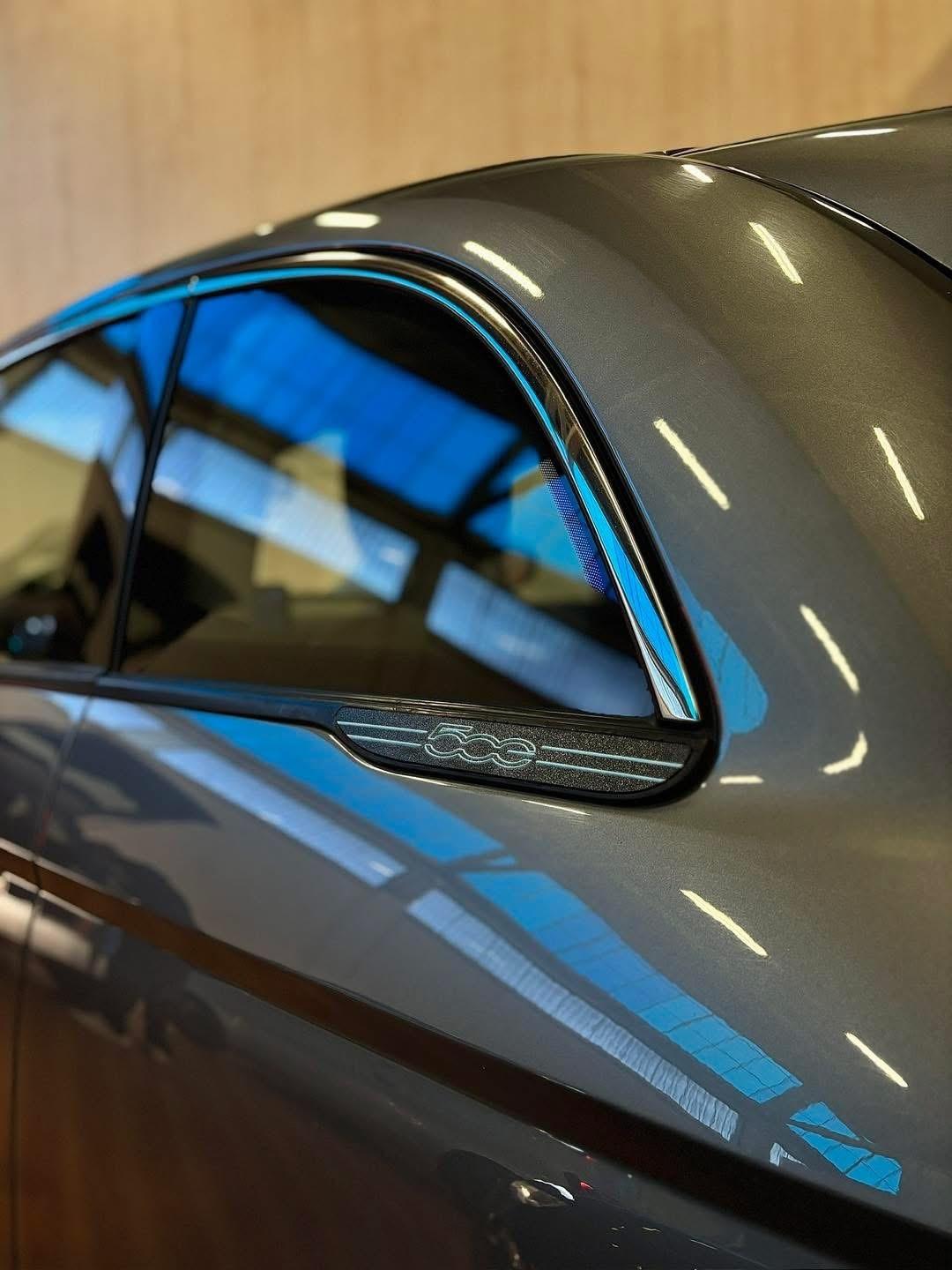 Fiat 500 500e Berlina 42 kWh Icon