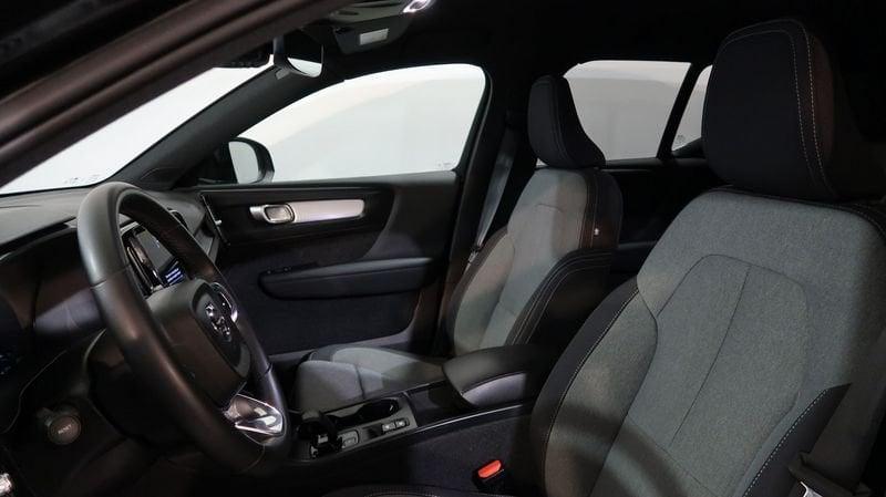 Volvo XC40 Recharge T4 Plug-in Hybrid auto Recharge Core