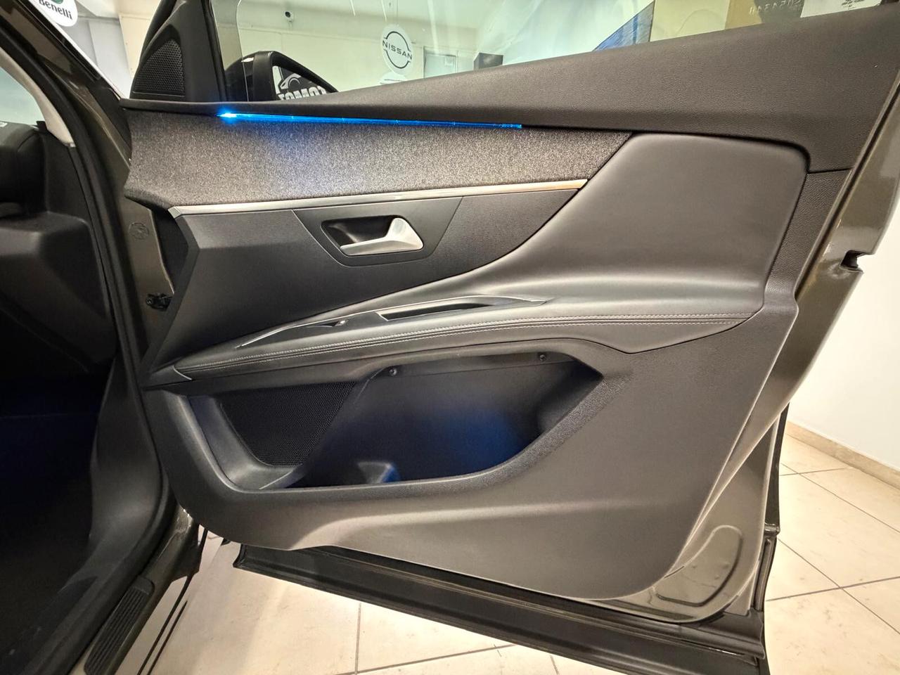 Peugeot 3008 BlueHDi 120 S&S EAT6 Allure A RATE DA 150 AL MESE