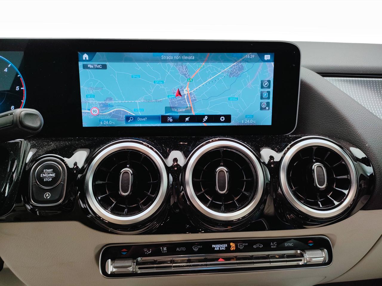 Mercedes-Benz Classe B - W247 2018 - B 180 d Sport Plus auto