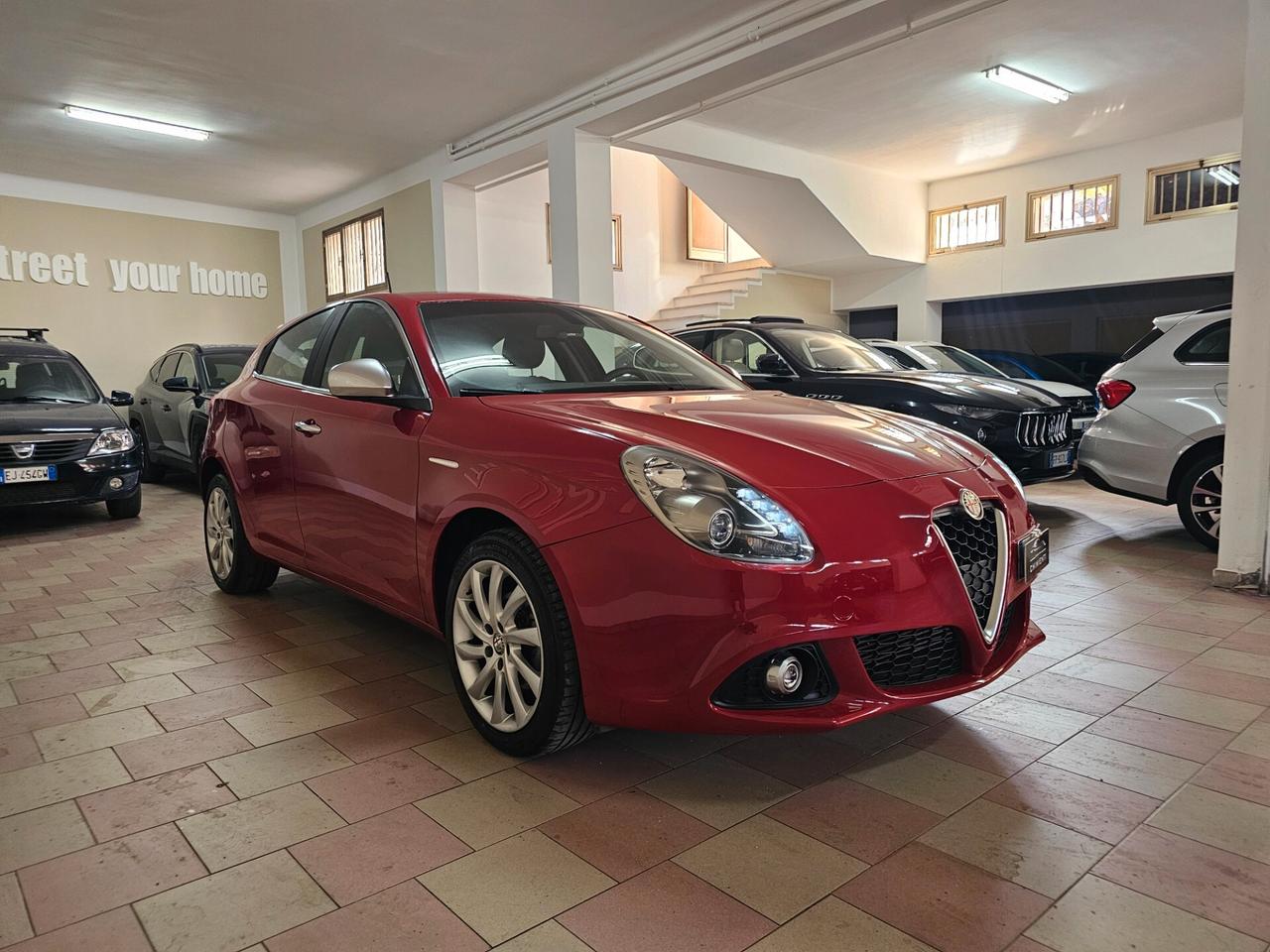 Alfa Romeo Giulietta 1.6 JTDm-2 120 CV Exclusive