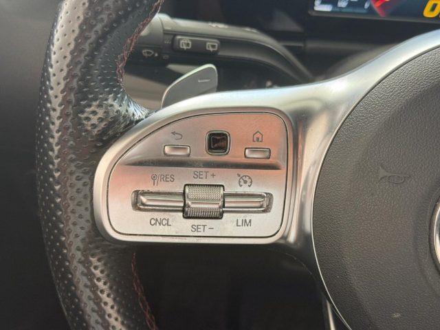 MERCEDES-BENZ GLA 200 d Automatic Premium