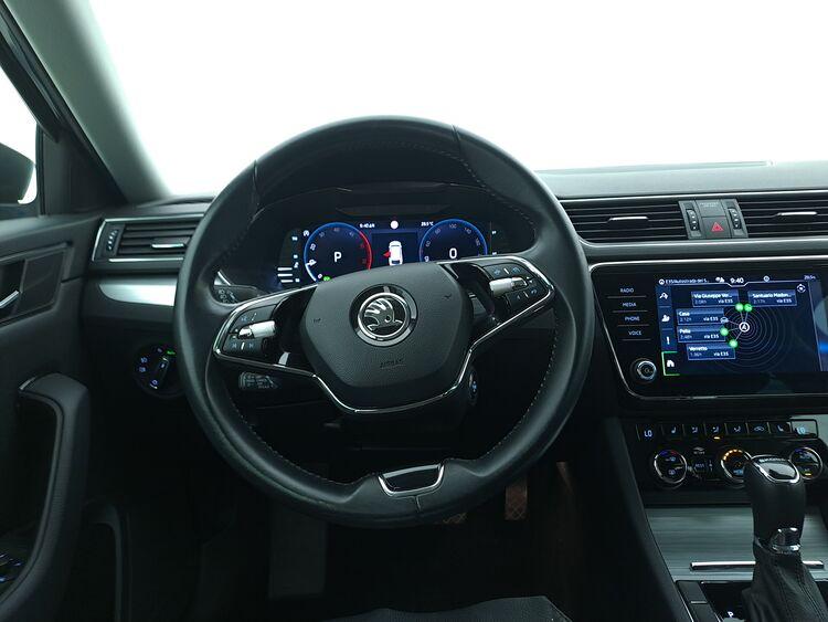 Skoda Superb Wagon Executive DSG BR744779 2.0 Diesel 150CV