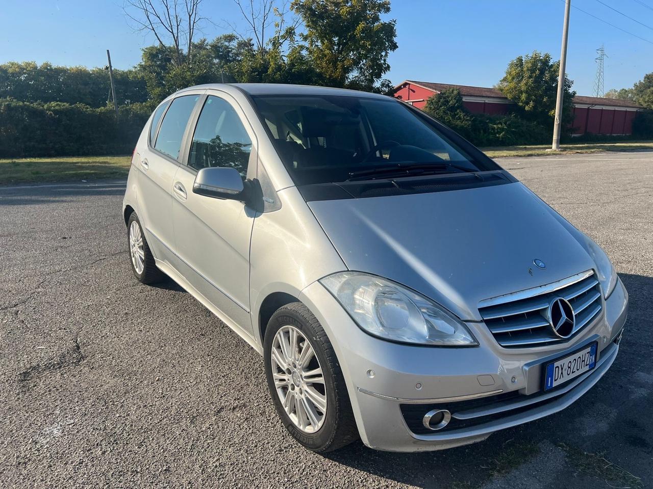 Mercedes-benz A 170 160 BlueEFFICIENCY Elegance