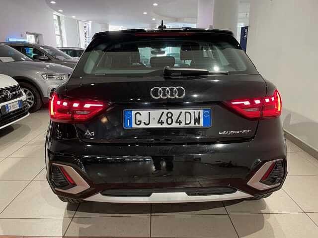 Audi A1 citycarver 30 TFSI Admired