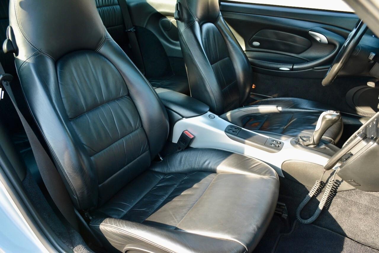 Porsche 911 IV 996 Carrera 3.6 4S Coupé