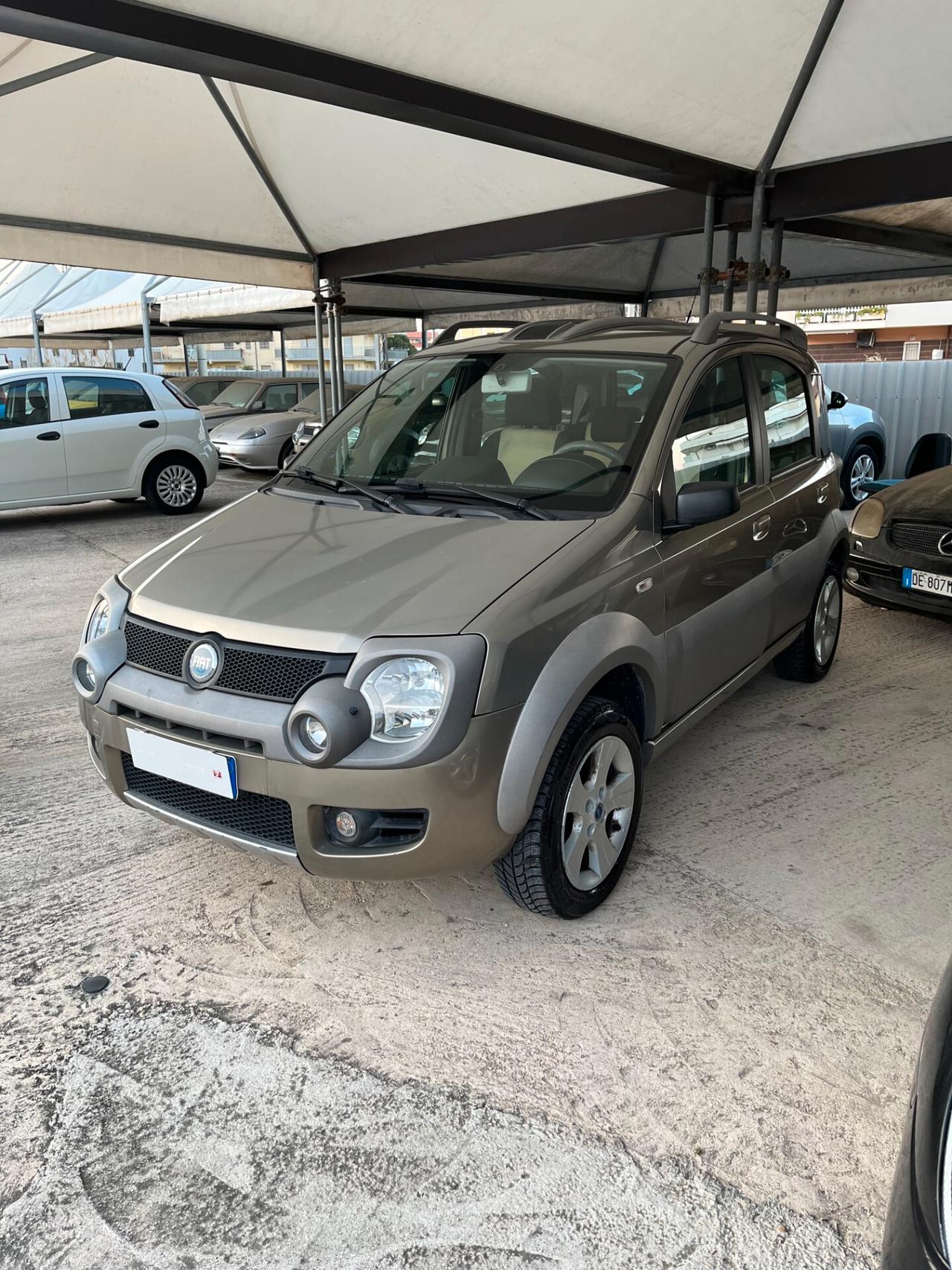 Fiat Panda 1.3 MJT 16V 4x4 Cross