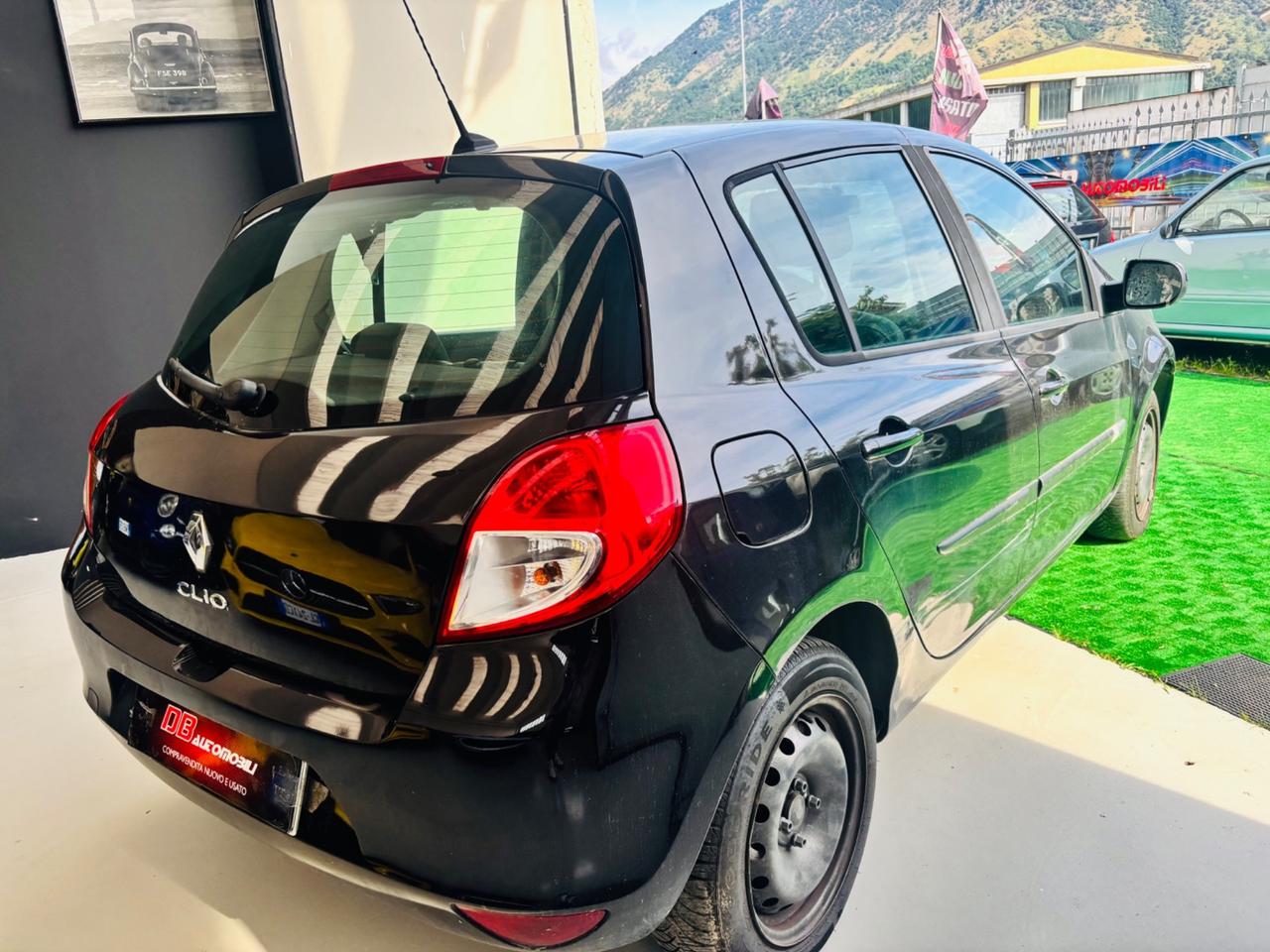 Renault Clio 1.2 16V 5 porte GPL Yahoo!