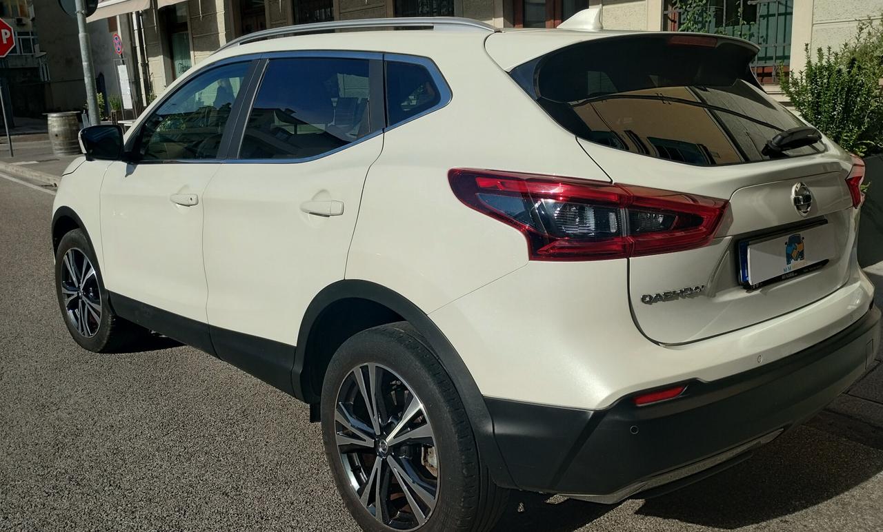 Nissan Qashqai 1.2 DIG-T N-Connecta