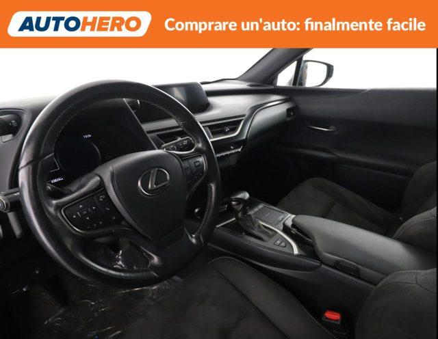 LEXUS UX Full Electric UX Hybrid Executive