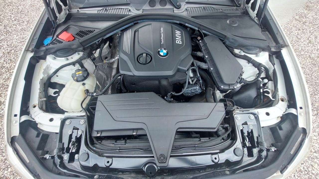 Bmw 116 116d 5p. Urban