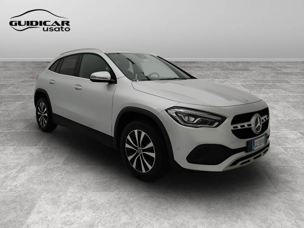 Mercedes-Benz GLA-H247 2020 - GLA 180 d Sport auto