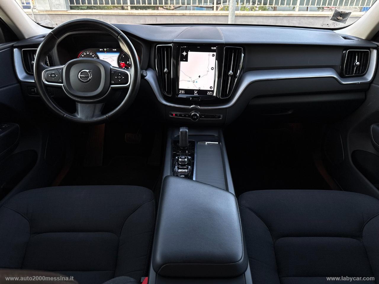 VOLVO XC60 B4