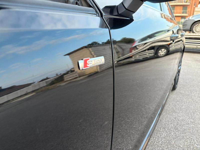 Audi A4 Avant 40 2.0 tdi 204 CV mhev S line edition quattro s-tronic