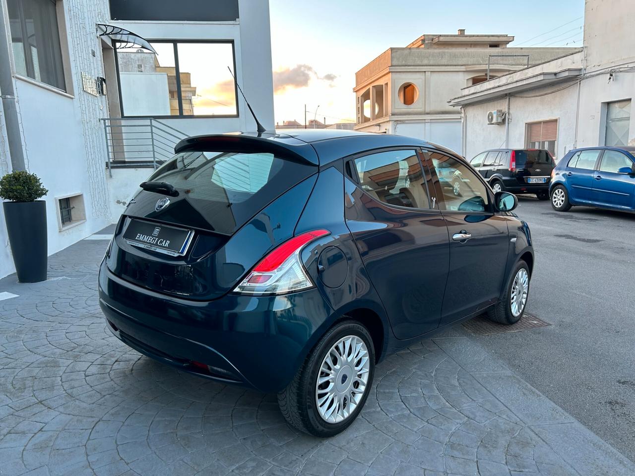 Lancia Ypsilon 1.3 MJ 95Cv GOLD EURO6-2016