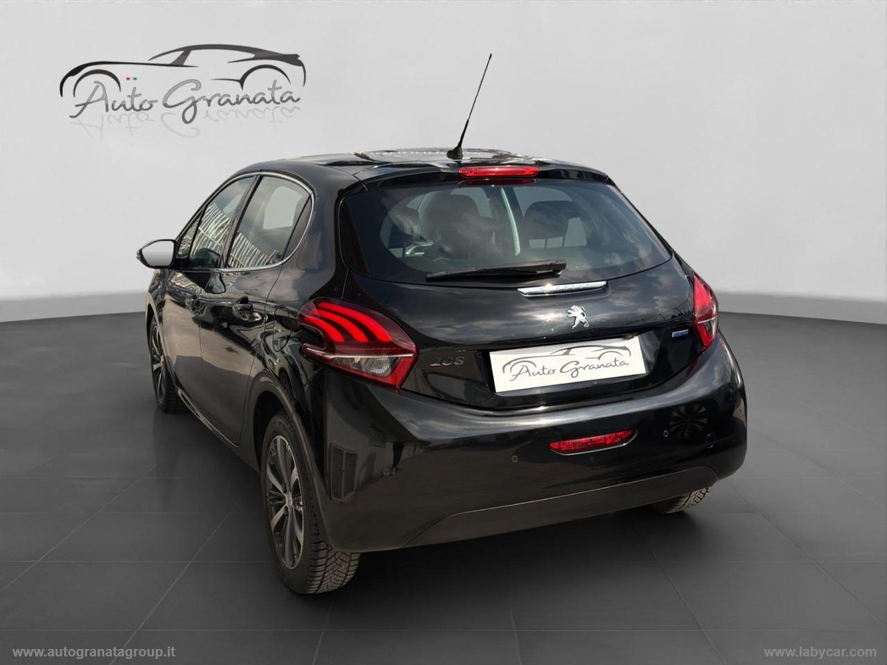 PEUGEOT 208 PureTech 82 5p. GPL Allure PERFETTA BLACK EDITION
