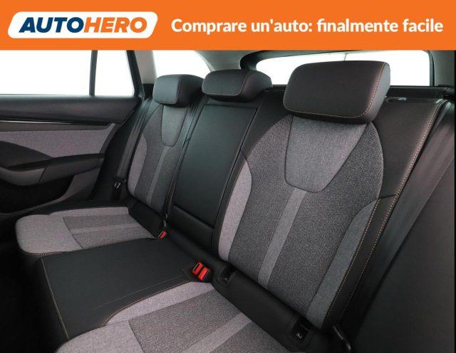 SKODA Octavia 2.0 TDI 150 CV DSG Wagon Style