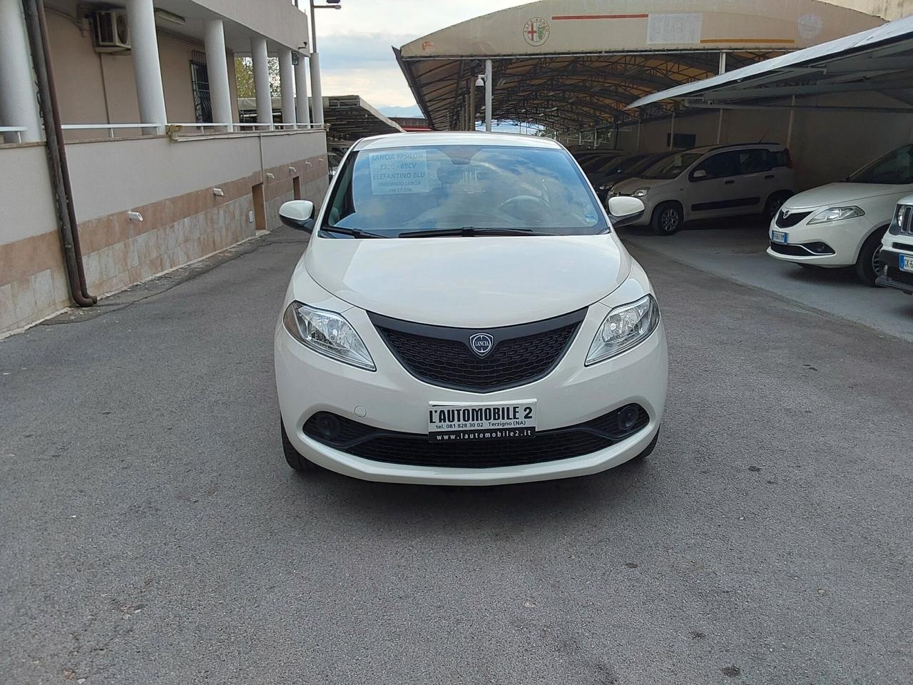 Lancia Ypsilon 1.2 69 CV Elefantino Blu