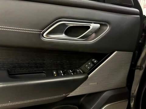 Range Rover Velar 2.0D I4 240 CV R-Dynamic HSE