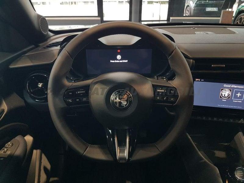 Alfa Romeo Junior Junior 1.2 ibrida 136cv edct6