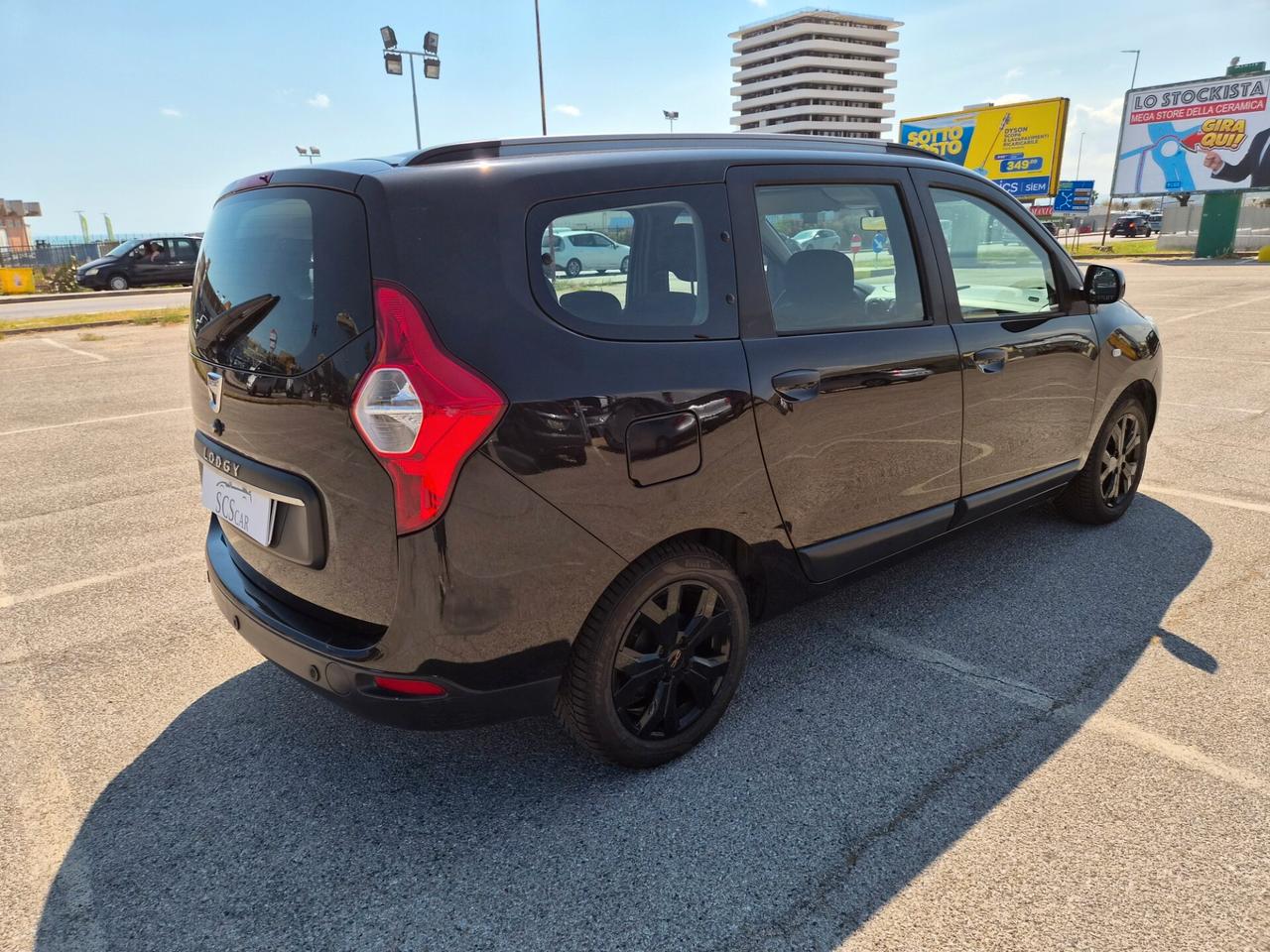 Dacia Lodgy 1.5 Blue dCi 8V 95CV 7 posti Essential