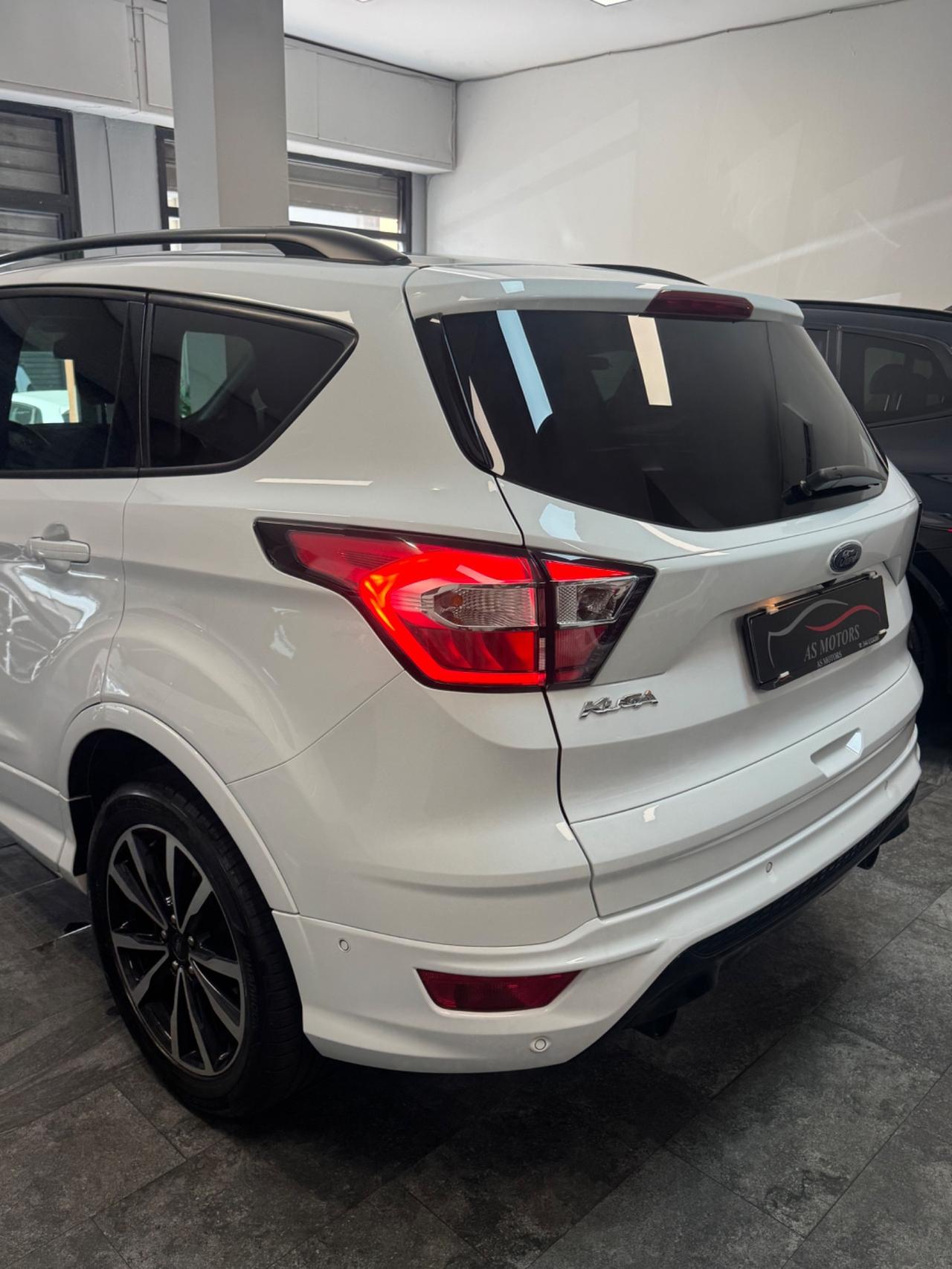 Ford Kuga 1.5 TDCI 120 CV ST-Line