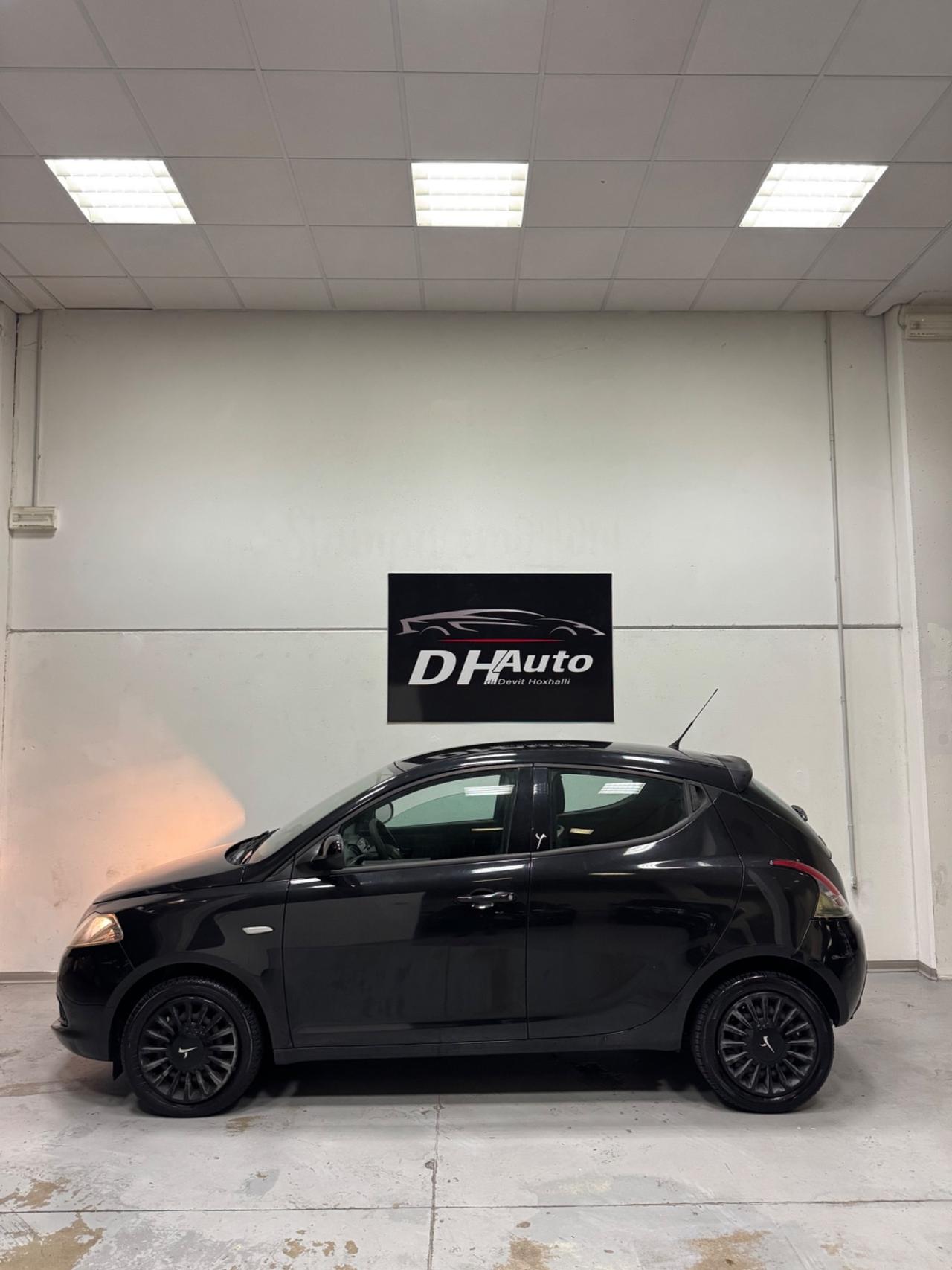 Lancia Ypsilon 1.2 69 CV 5 porte GPL Ecochic Gold