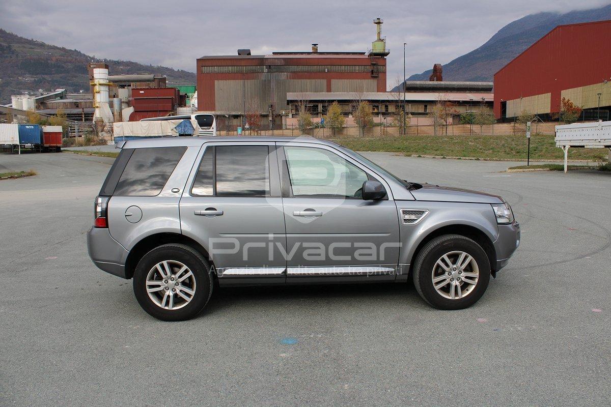 LAND ROVER Freelander 2.2 TD4 S.W. SE