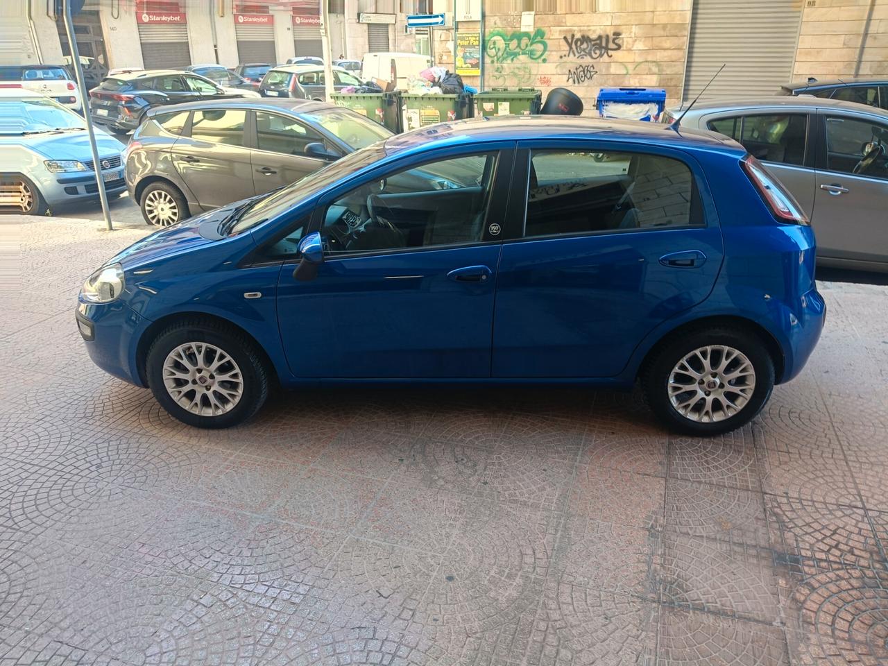 FIAT PUNTO EVO 1.2-5 PORTE-KM148000-Euro 4990
