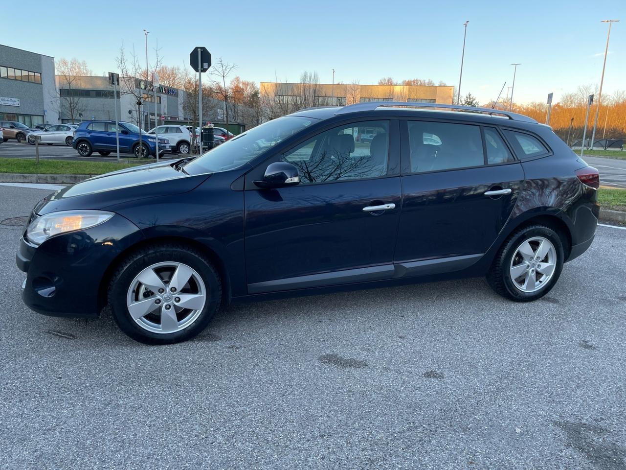 Renault Megane Mégane 1.4 TCe SporTour GT Line* Neo patentati *