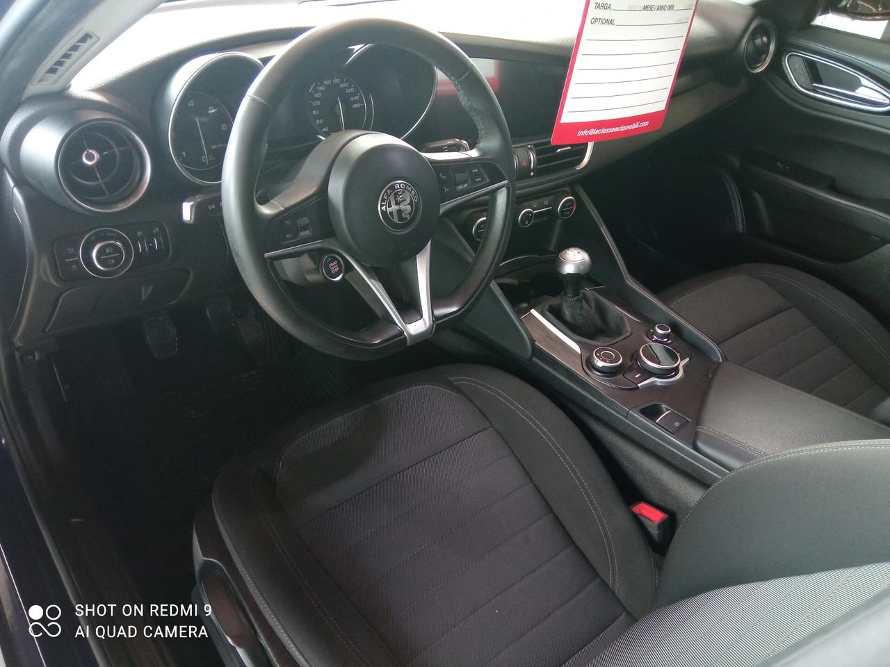 Alfa Romeo Giulia 2.2 Turbodiesel 150 CV Business Launch Edition