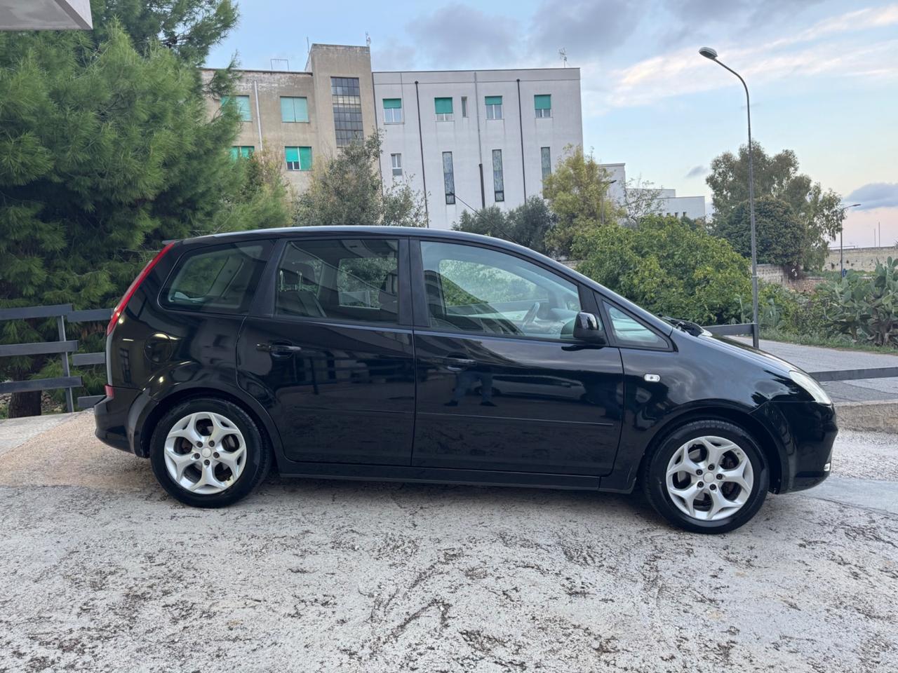 Ford C-Max 1.6 TDCi 90 CV - PERFETTA-2010