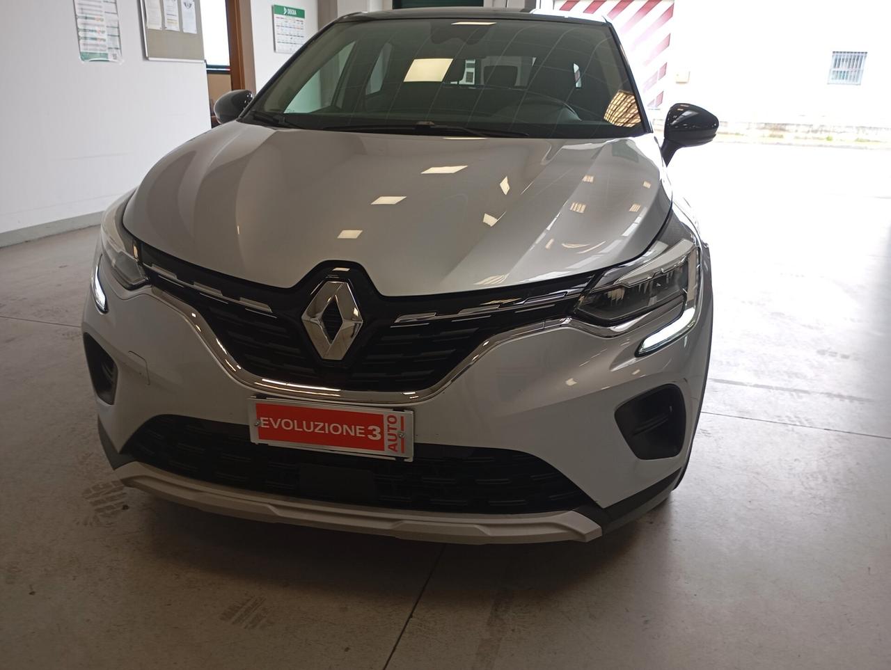 Renault Captur TCe ok neopatentati